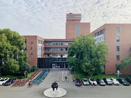 傅利才一行赴四川大學開展合作交流