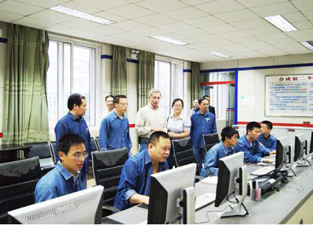 美國專家在瀘考察