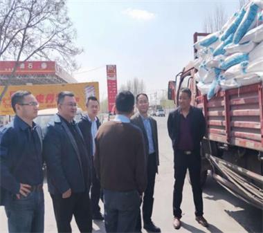 瀘天化股份公司總經(jīng)理趙永清一行走訪寧夏區(qū)域市場