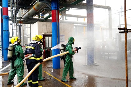 瀘天化股份公司開展2022年液氨泄漏事故應(yīng)急救援綜合演練