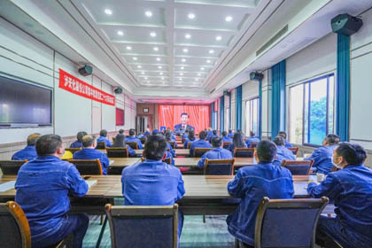 今天，你我共享祖國的榮光！