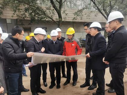 四川省生態(tài)環(huán)境廳環(huán)?？偙O(jiān)劉華太帶隊(duì)到公司調(diào)研大氣污染防治工作