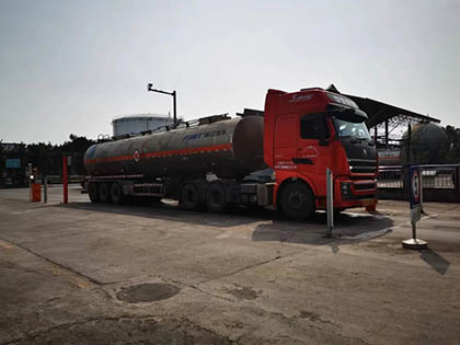 瀘天化甲醇庫區(qū)日裝車量連續(xù)突破歷史紀(jì)錄