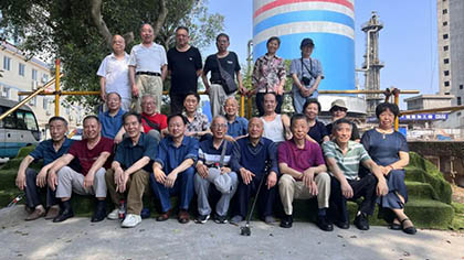 重溫舊夢(mèng) 共繪未來——記尿素車間老同志回訪活動(dòng)